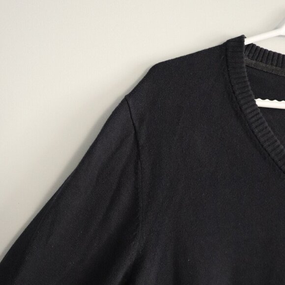 Eddie Bauer Men's M Blue Cashmere Blend V-Neck Pullover Ribbed Stretch Sweater - Picture 3 of 11